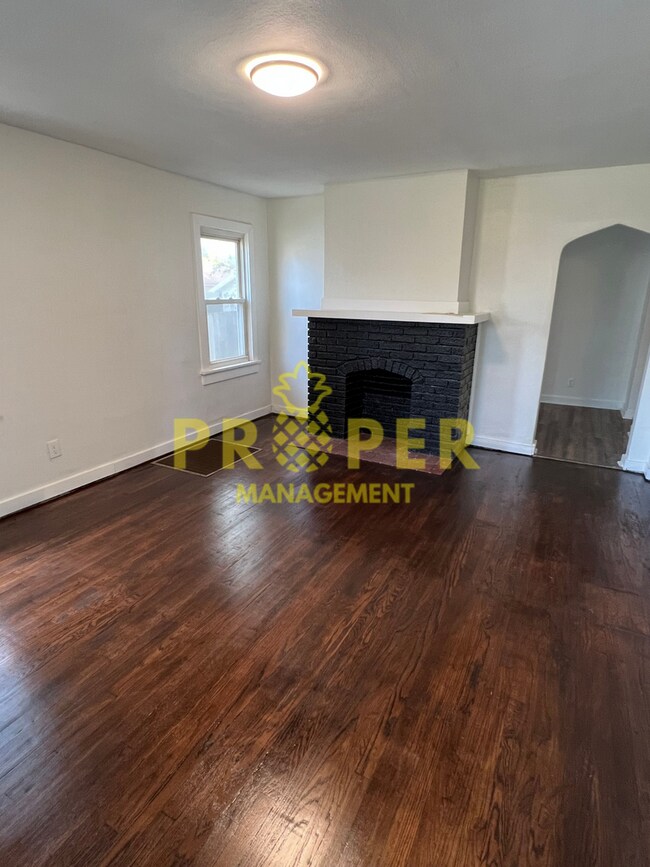 Foto del edificio - 2 bedroom 1 bath house