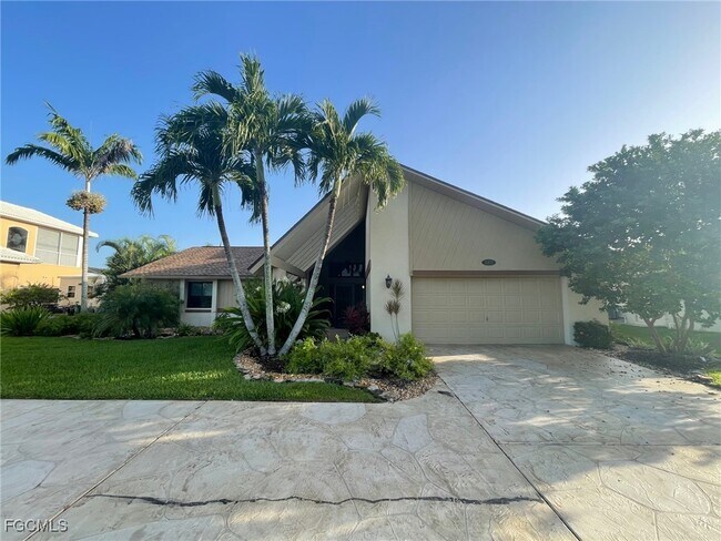 Foto del edificio - 3417 SW 8th St