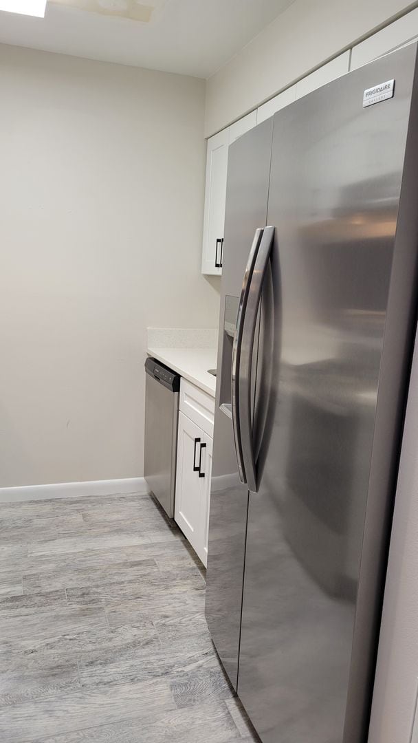 Foto del edificio - Annual UNfurnished renovated 1/1 ground floor condo in The Meadows