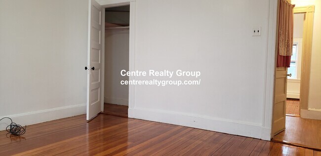 Building Photo - 17 Princeton St