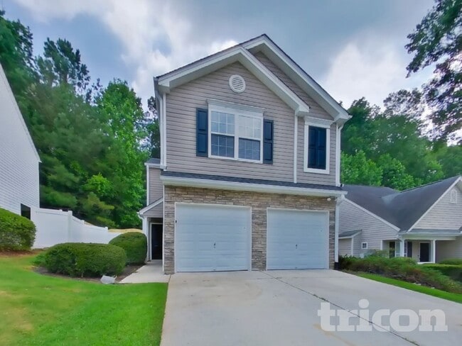 Building Photo - 261 Silver Ridge Dr