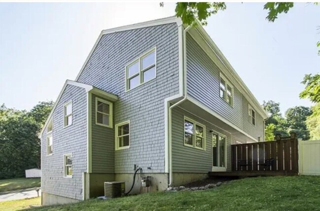 Building Photo - 35 B Gates Rd
