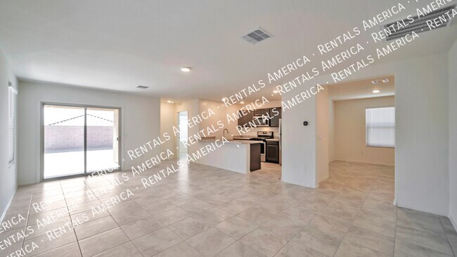 Building Photo - 8803 E Stone Meadow Cir