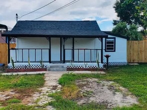Building Photo - 110 Old Daytona Rd