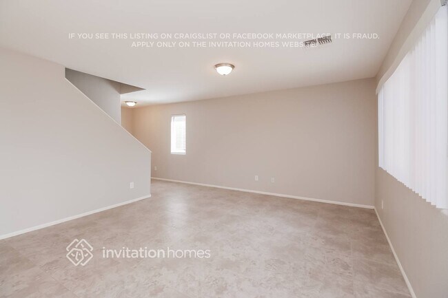 Building Photo - 42575 W Sunland Dr