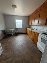 Building Photo - 17 Copp Ave