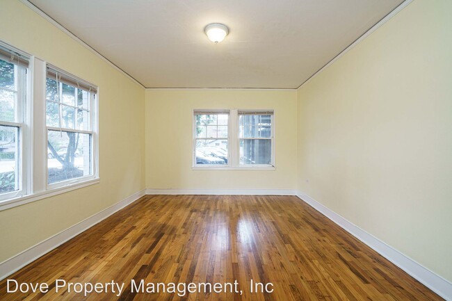 Foto del edificio - 2214 Broadway St