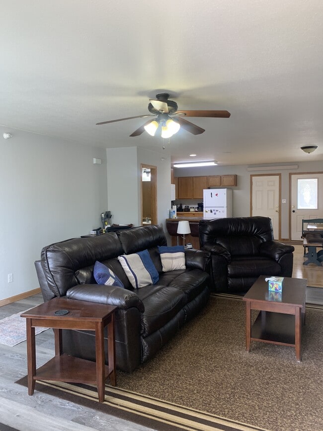 Building Photo - 1704 Mercil Ct