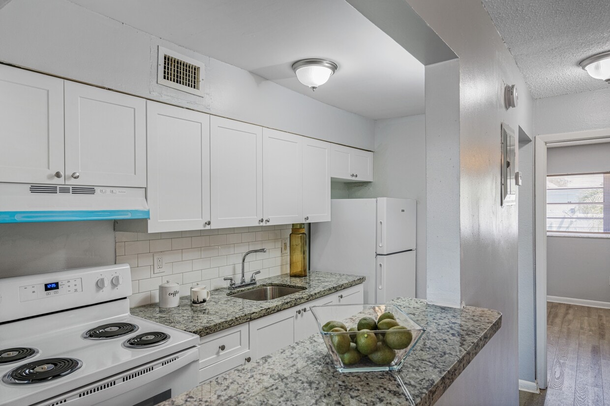 Oasis at Ballast Point Apartments at 3730 W Bay Ave Tampa, FL