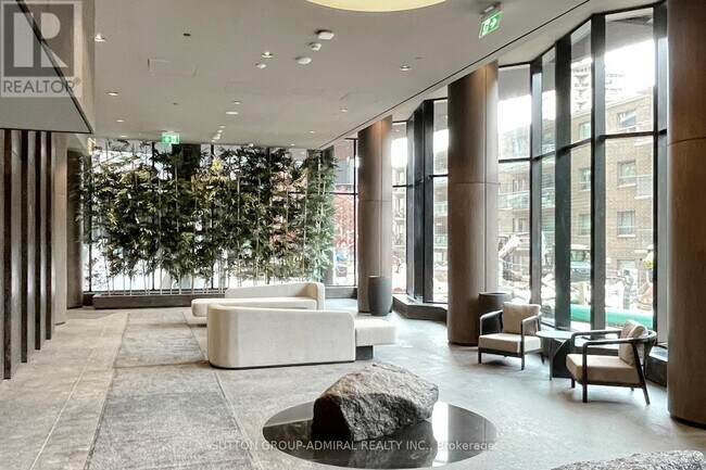 Building Photo - 120 Broadway Ave