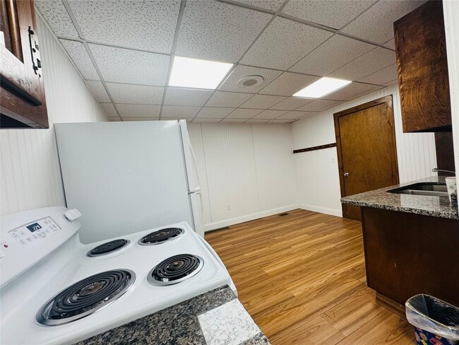 Foto del edificio - 157 Harry L Dr