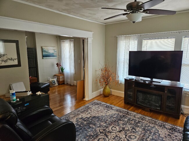 Foto del edificio - 536 Mt Auburn St