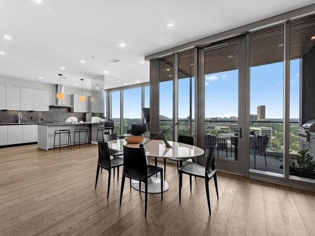 Foto del edificio - 1711 Allen Pkwy