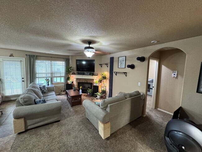 Foto del edificio - 1008 Kensington Dr