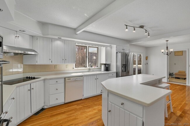 Building Photo - 96 Neill Dr