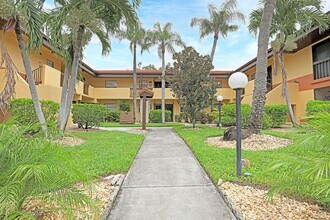 Building Photo - 6120 Whiskey Creek Dr