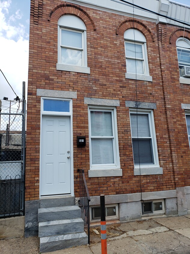 501 E Cornwall St, Philadelphia, PA 19134 House for Rent in