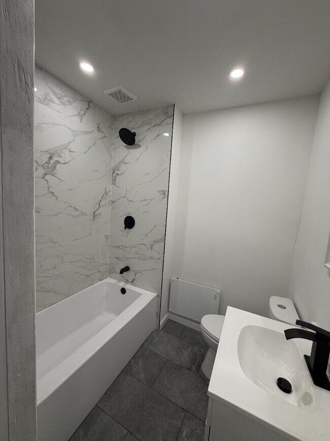 Photo - 6-36 Beach 22nd St Apartment