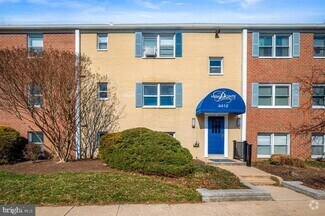 Building Photo - 4412 Falls Bridge Dr