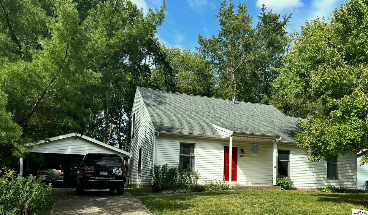 Foto principal - 5904 Phyllis St