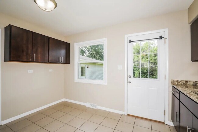 Foto del edificio - 923 Greenwood Ave