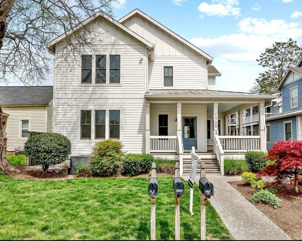 Foto principal - 1708 4th Ave N