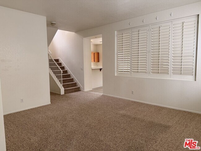 Foto del edificio - 7821 Emery Pl