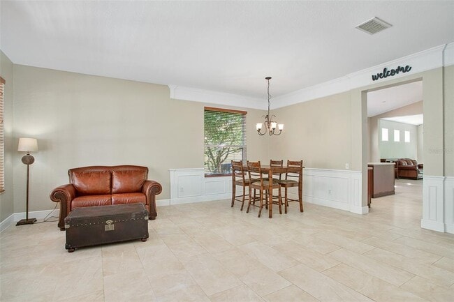 Building Photo - 8838 Abbotsbury Dr
