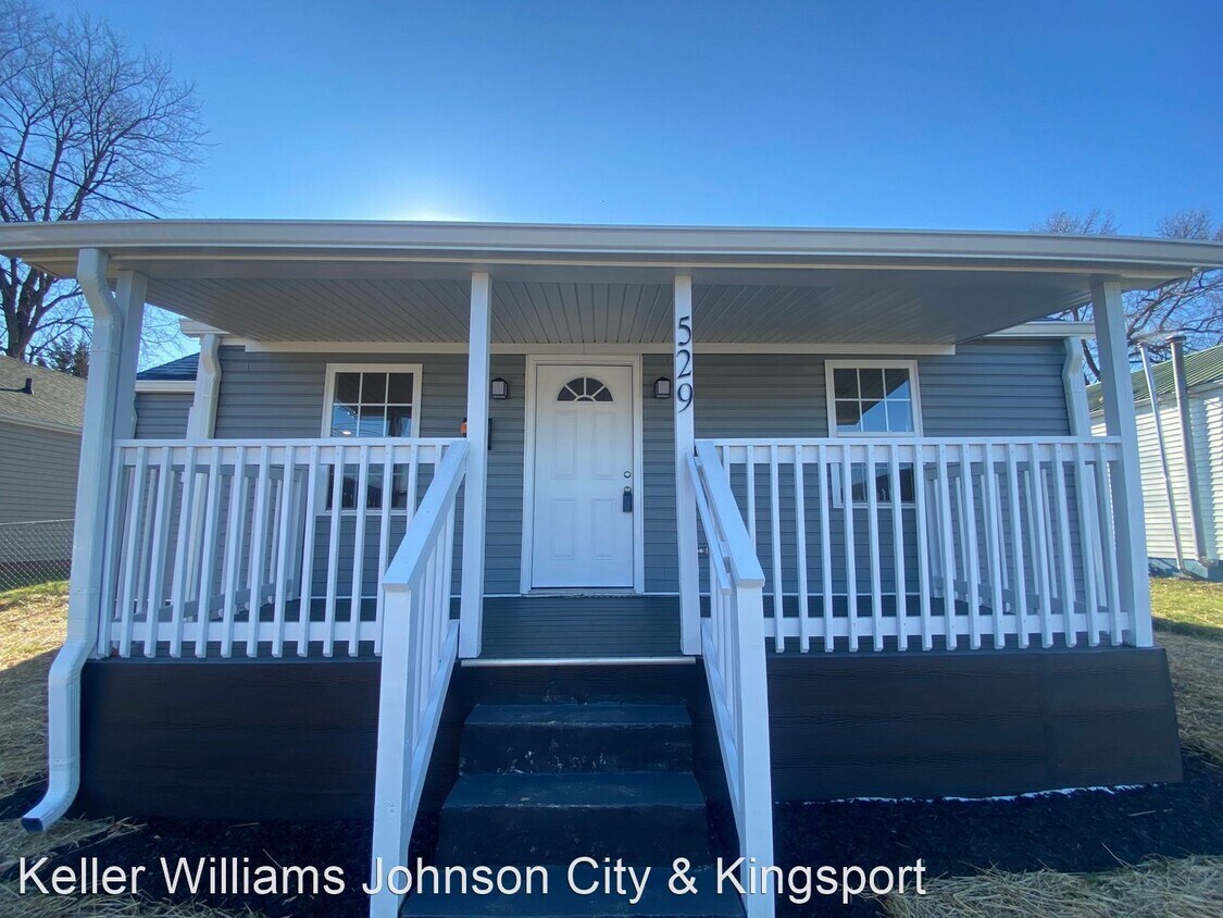 Primary Photo - 2 br, 2 bath House - 529 W Main St