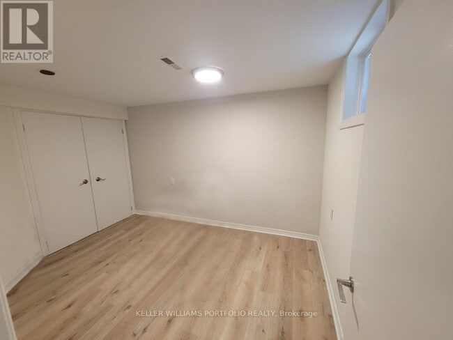 Building Photo - 232 Ryding Ave