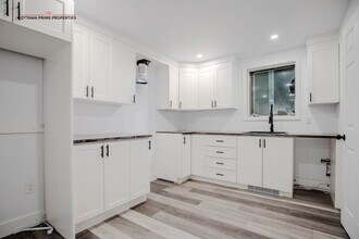 Building Photo - 125 Rue de Vimy