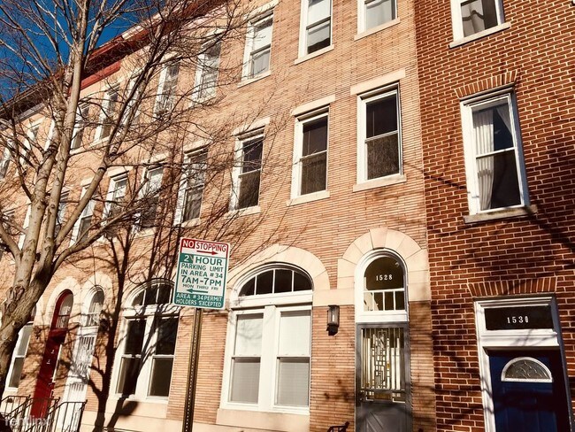 Building Photo - 1528 E Baltimore St