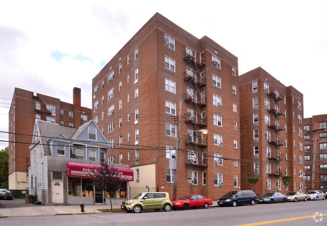 Foto del edificio - 4380 Vireo Ave