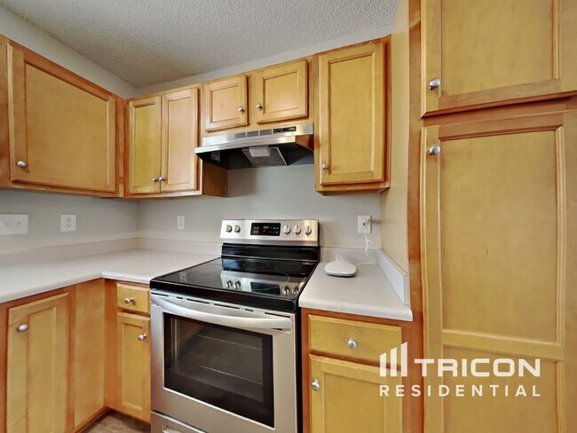 Foto del edificio - 2932 Neals Creek Dr