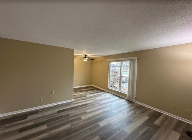 Building Photo - 1209 W Mack Ave