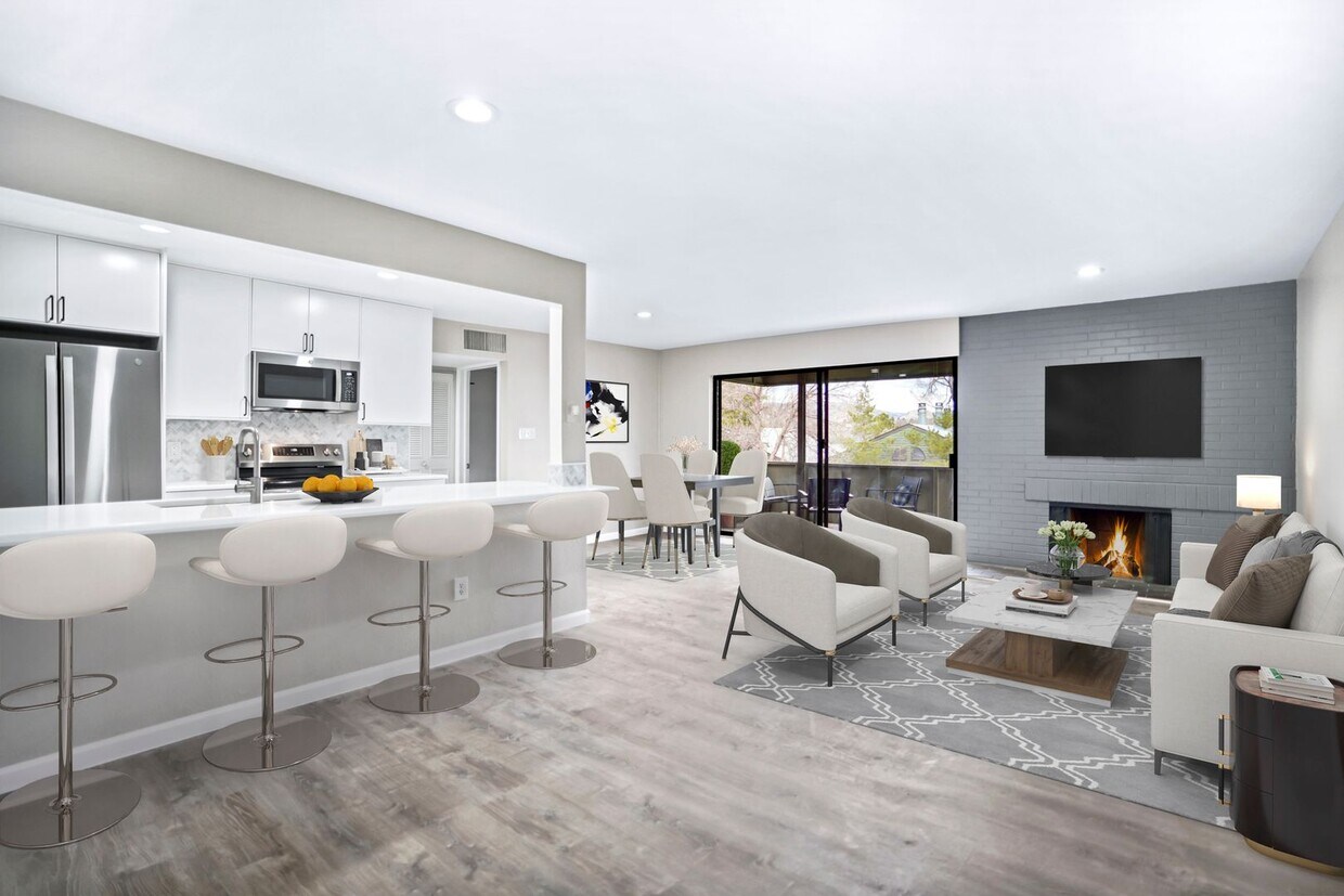 Stunning Fully Remodeled 2BD/2BA - Top Floor Unit in the Heart of Boulder - Stunning Fully Remodeled 2BD/2BA - Top Floor Unit in the Heart of Boulder
