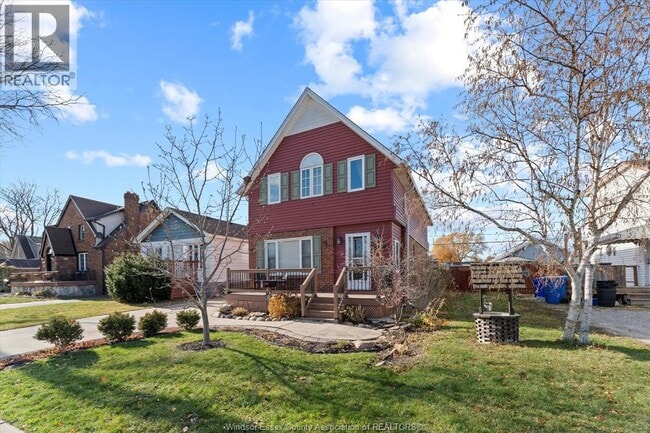 Building Photo - 379 Laporte Ave