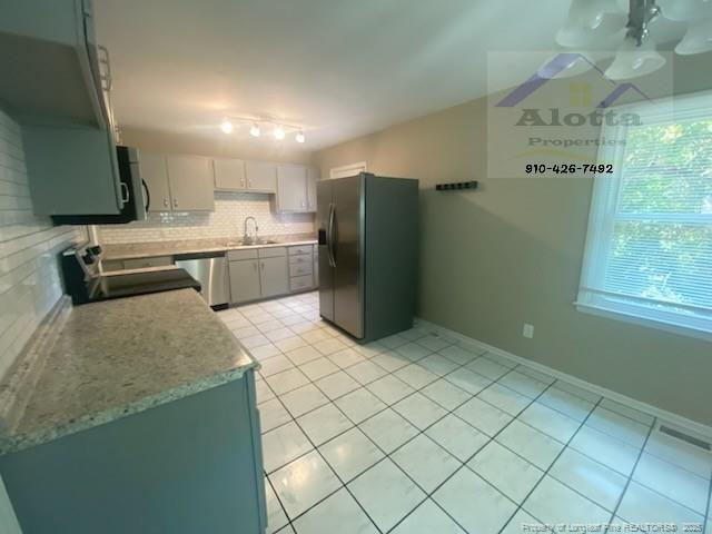 Foto del edificio - 5312 Bluewater Pl