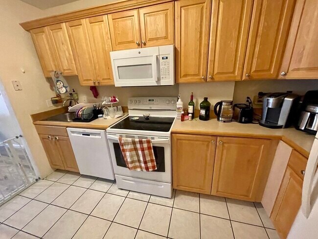 Foto del edificio - 100 Marion St