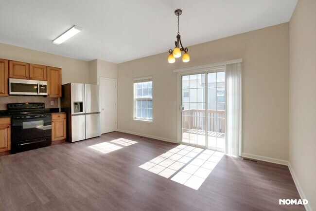 Foto del edificio - Charming 4BR Townhome in Duluth