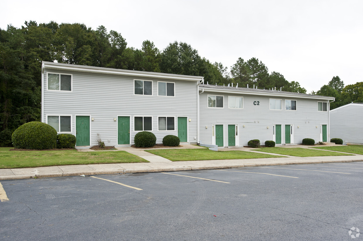 Foto del edificio - Green Meadows Townhouses