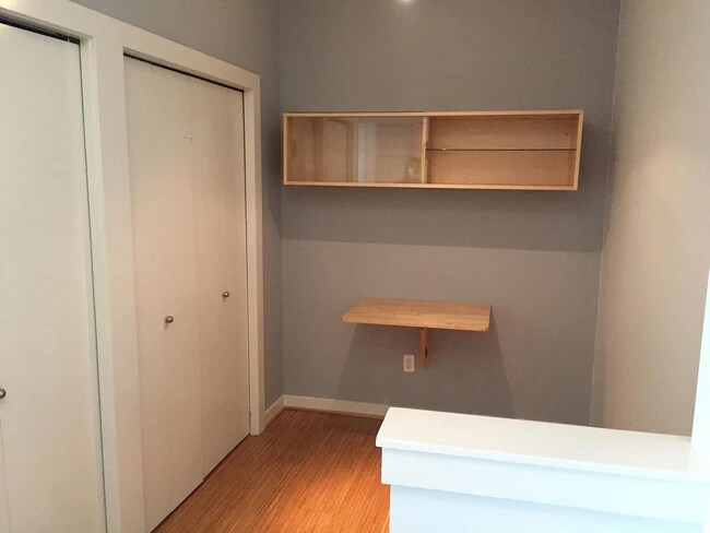 Great den area for workspace, guest bed, etc. - 1410 E Pine St