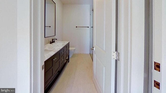 Foto del edificio - 3859 Lancaster Ave