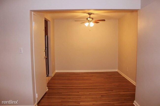 Foto del edificio - 6207 69th Pl