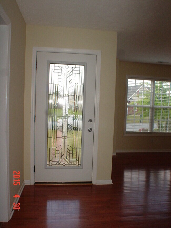 Building Photo - 8325 Hurrican Ln