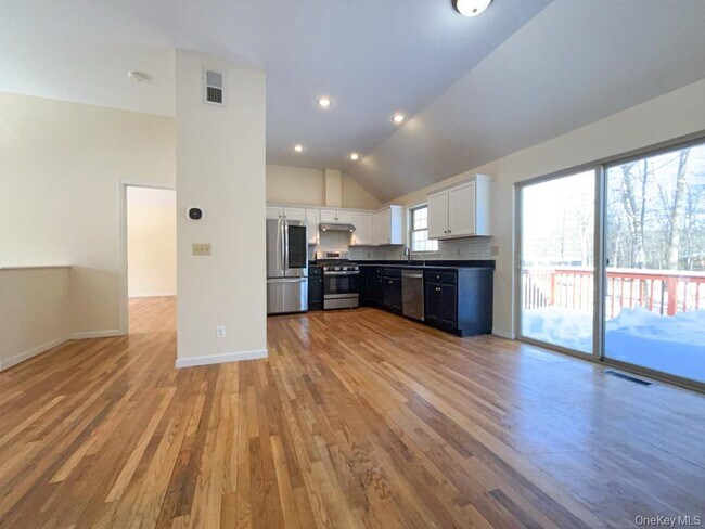 Foto del edificio - 2 Fieldstone Dr