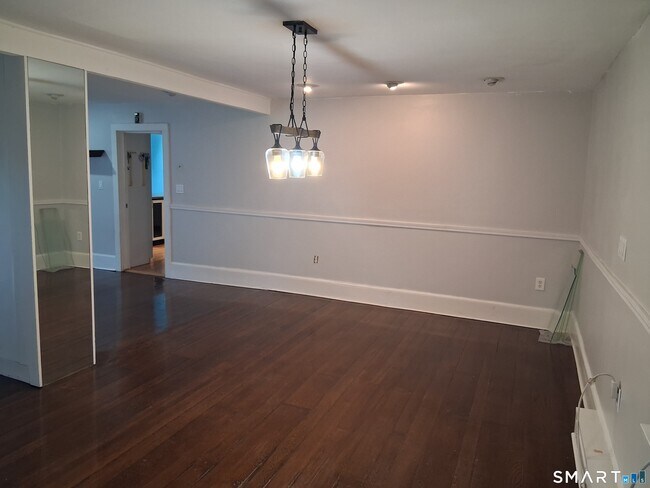 Foto del edificio - 1286 Long Ridge Rd