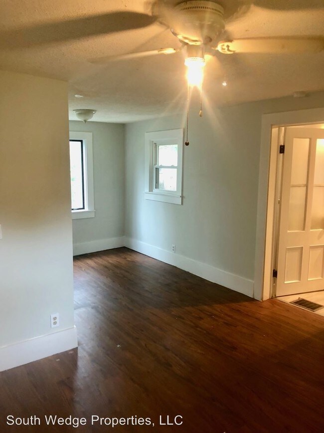 Foto del edificio - 297-299 Averill Ave