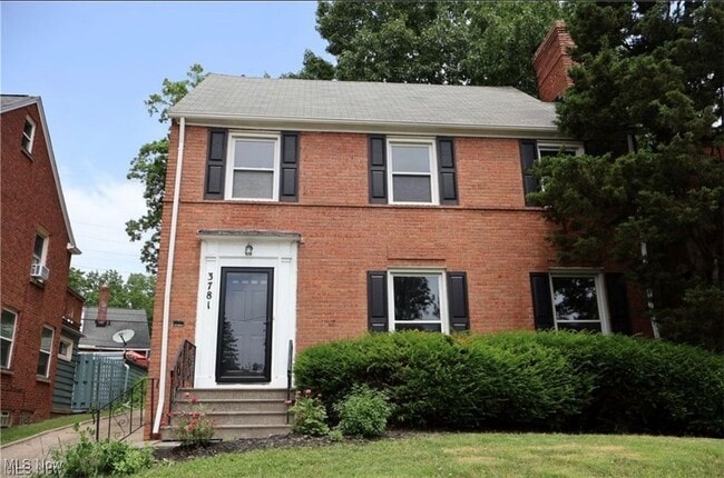 Building Photo - 3781 Washington Blvd