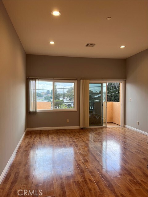 Building Photo - 7462 Radford Ave